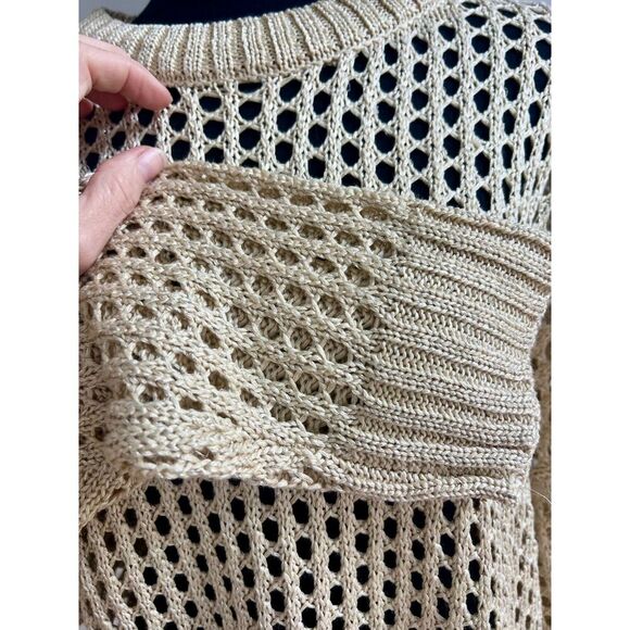 Woman’s Crocheted Open Knit Daytrip Sweater size L NWOT - Picture 4 of 4